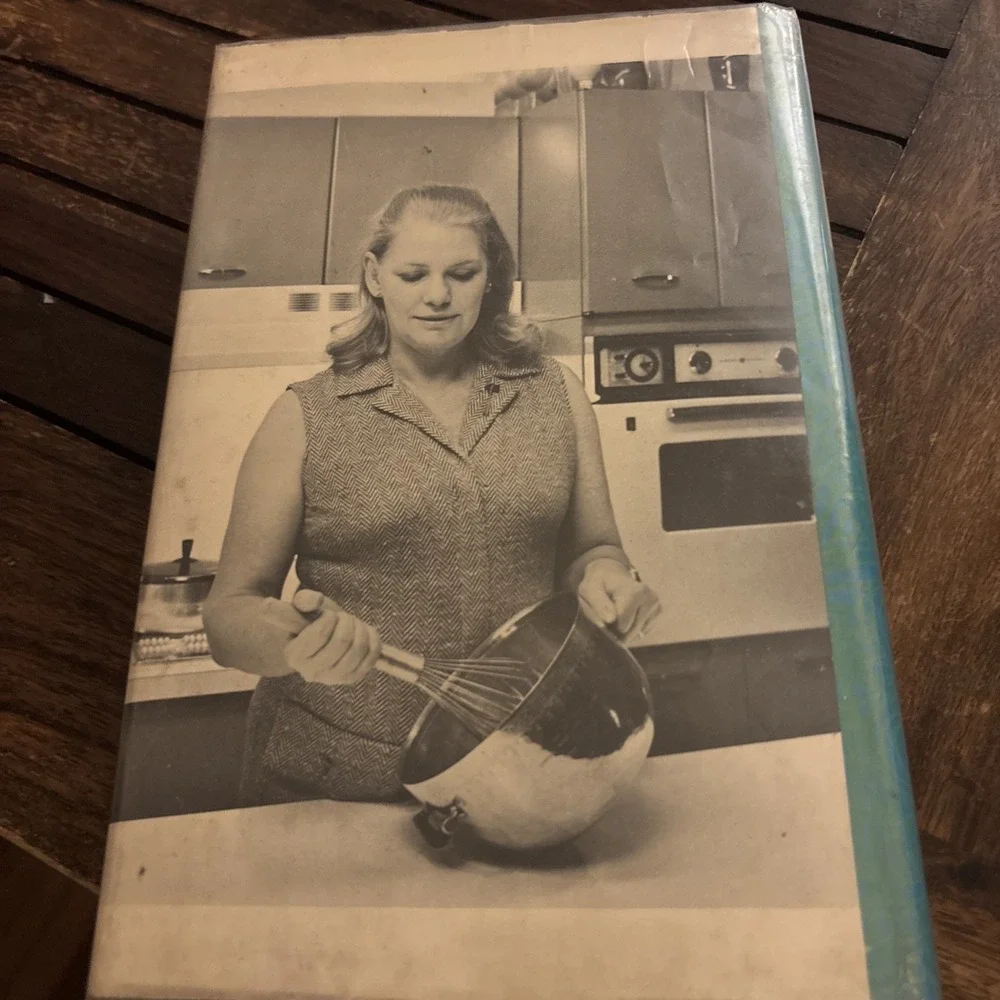 The Complete Caribbean Cooking, Elisabeth Lambert Ortiz 1973 PB